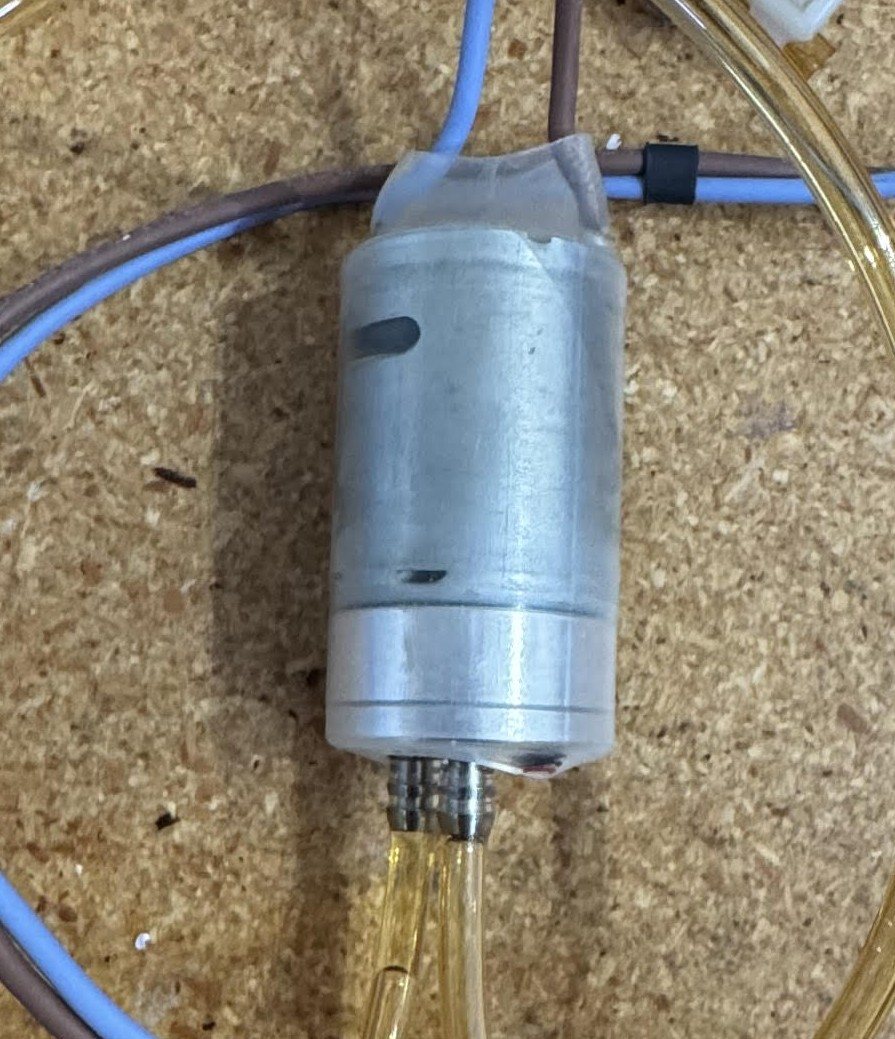 Fuel pump plumbed into the engine feed